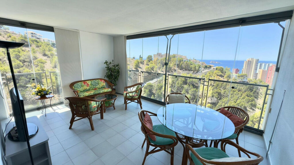 Middle Floor Apartment Benidorm Alicante - image 3