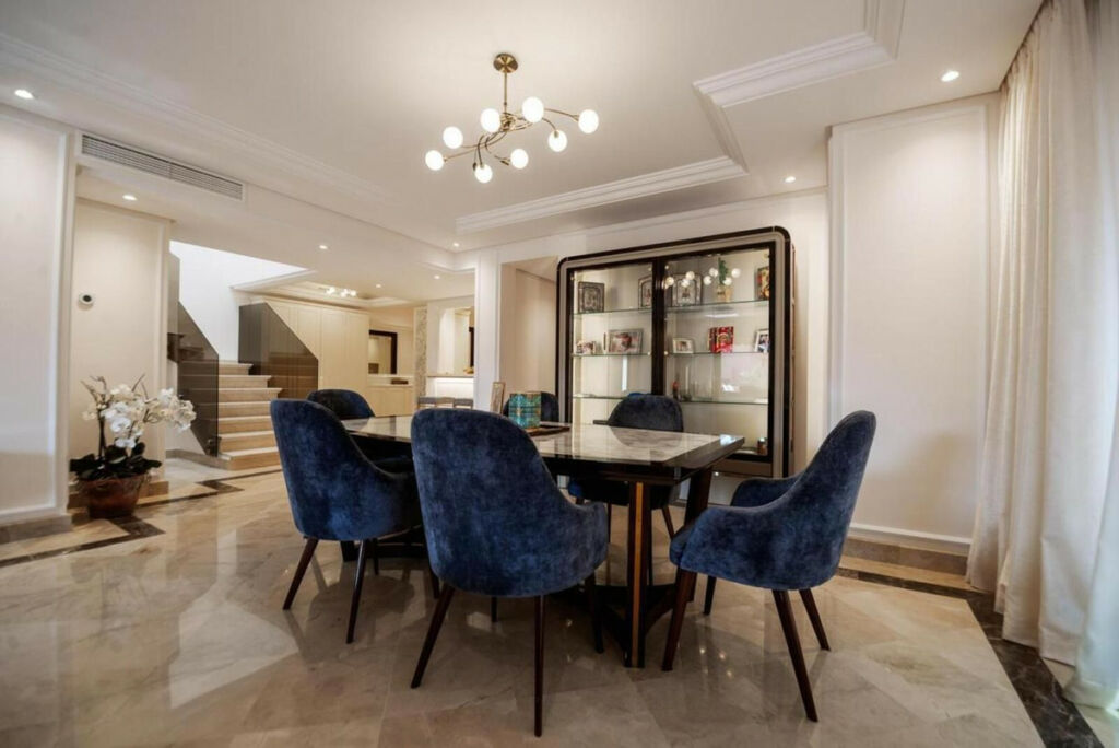 Penthouse Estepona Málaga - image 8