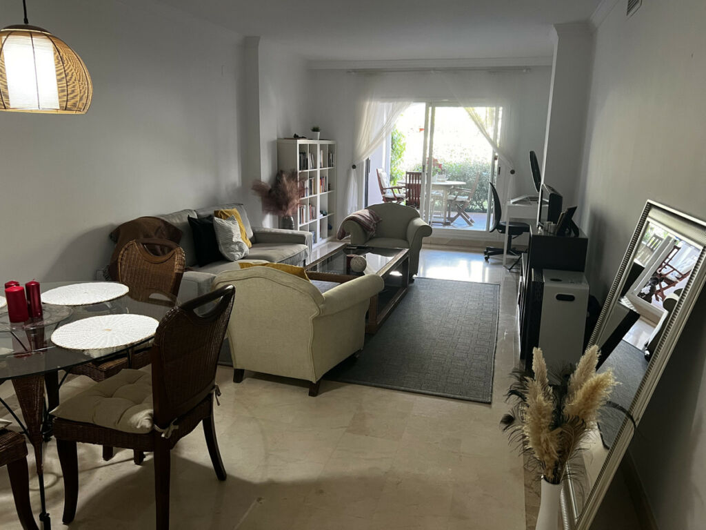 Ground Floor Apartment San Pedro de Alcántara Málaga - image 3