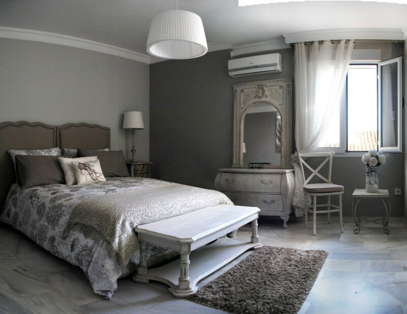Middle Floor Apartment Puerto Banús Málaga - image 3