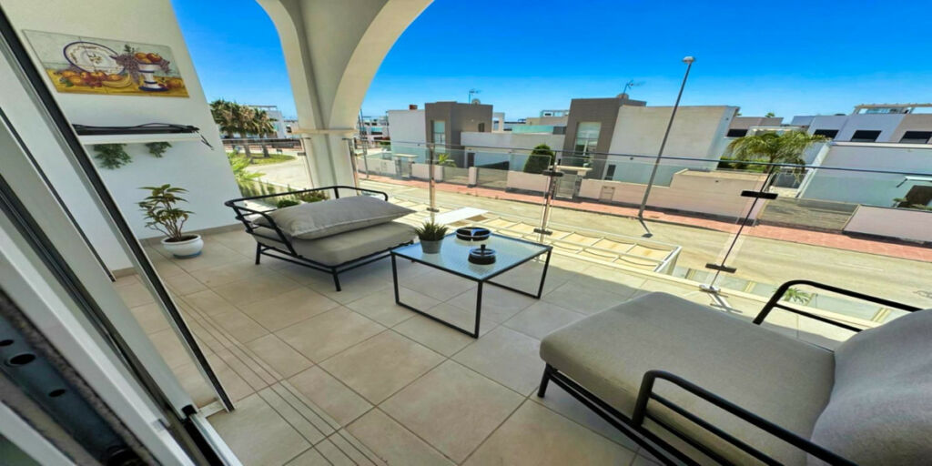 Bungalow Dona Pepa Alicante - image 3