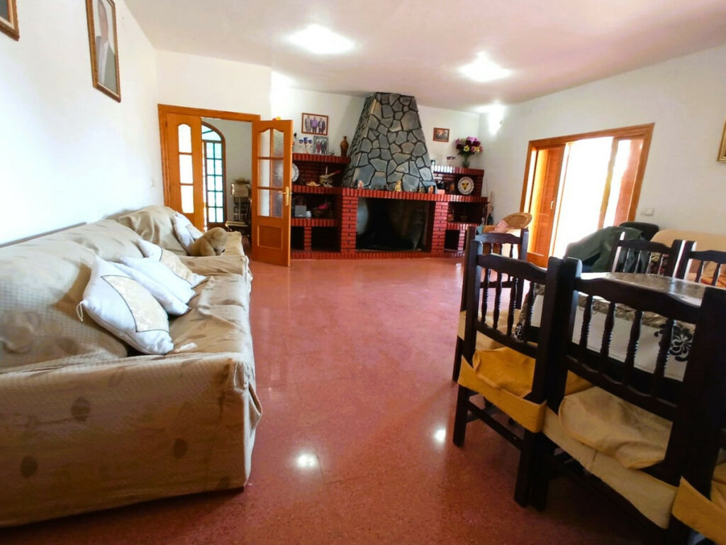 Bungalow Mutxamel Alicante - image 3