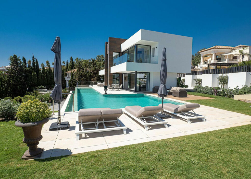Detached Villa Manilva Málaga - image 30