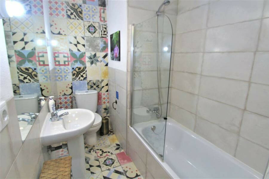 Detached Villa Lomas de Cabo Roig Alicante - image 30