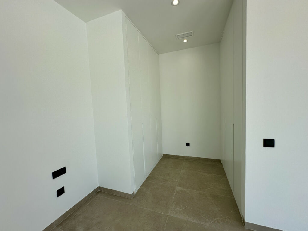 Detached Villa Polop Alicante - image 32