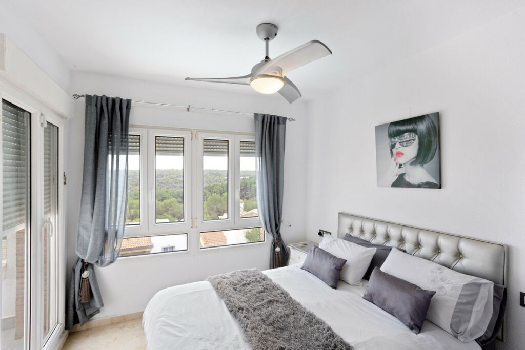 Detached Villa Las Ramblas Golf Alicante - image 32
