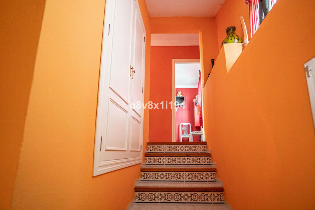 Detached Villa Macharaviaya Málaga - image 32
