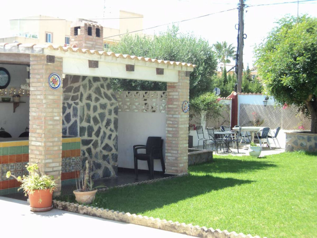Detached Villa Lomas de Cabo Roig Alicante - image 32