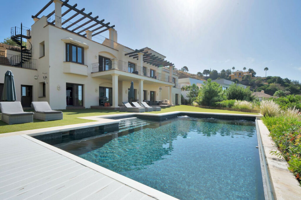 Detached Villa Benahavís Málaga - image 34