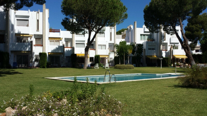 Townhouse Nueva Andalucía Málaga - image 33