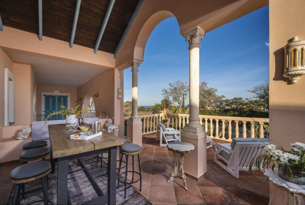 Detached Villa San Roque Club Cádiz - image 35