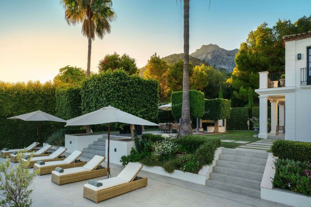 Detached Villa Sierra Blanca Málaga - image 38