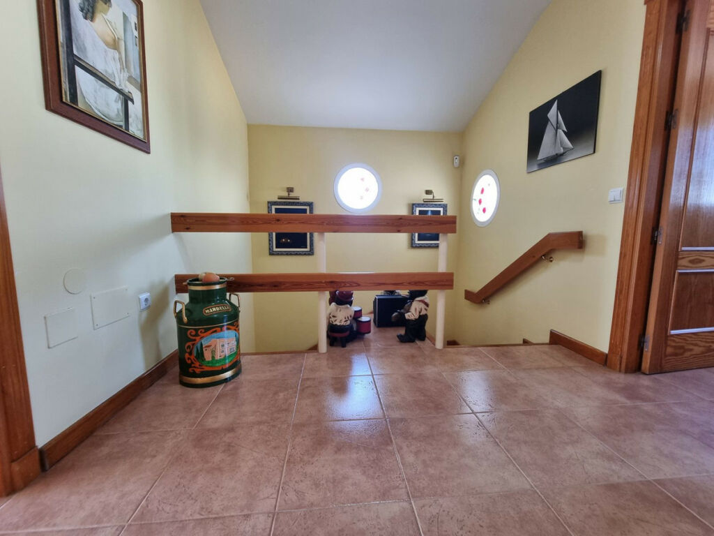 Townhouse San Pedro de Alcántara Málaga - image 36