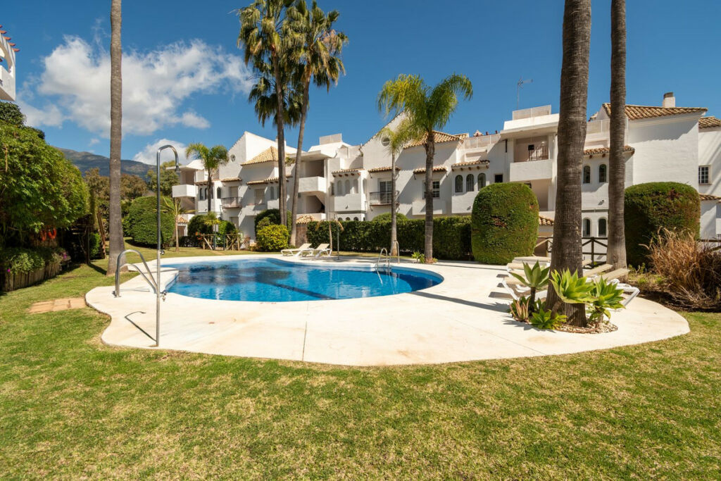 Penthouse Duplex Benahavís Málaga - image 30