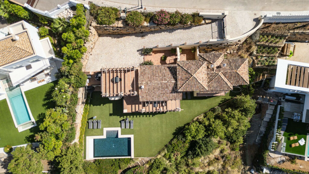 Detached Villa Benahavís Málaga - image 39