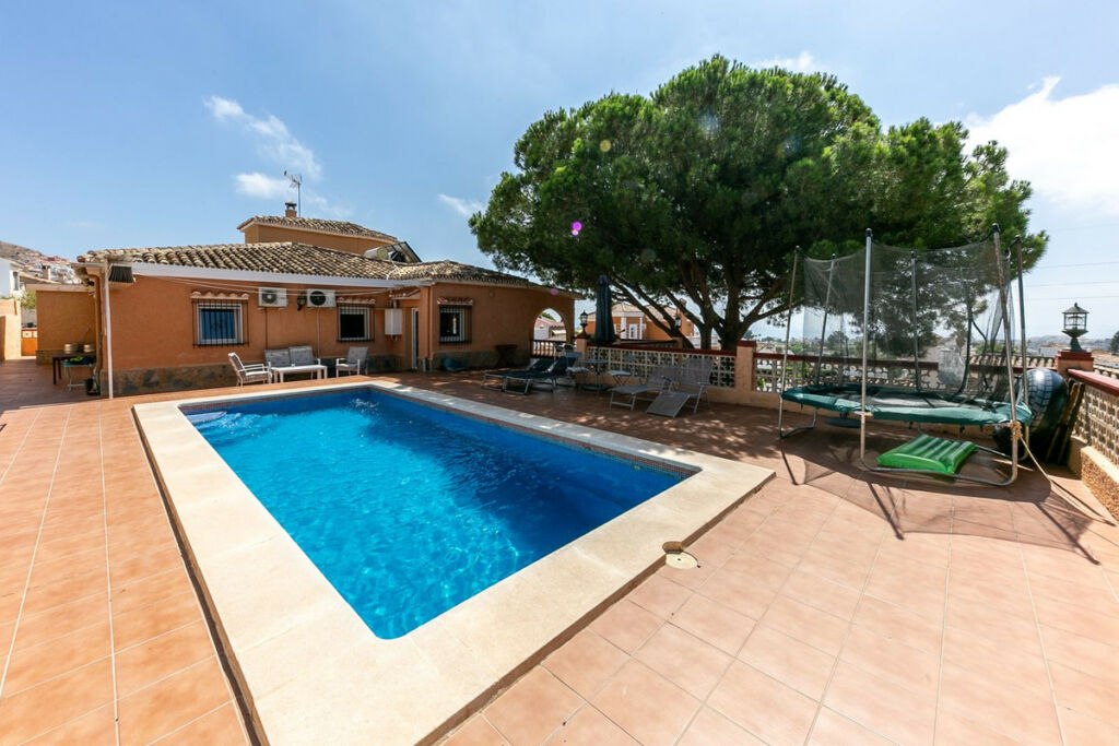 Detached Villa Benalmadena Málaga - image 4