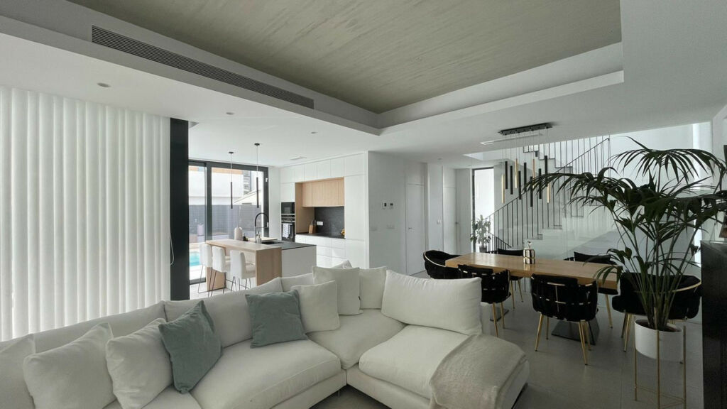 Bungalow Finestrat Alicante - image 4