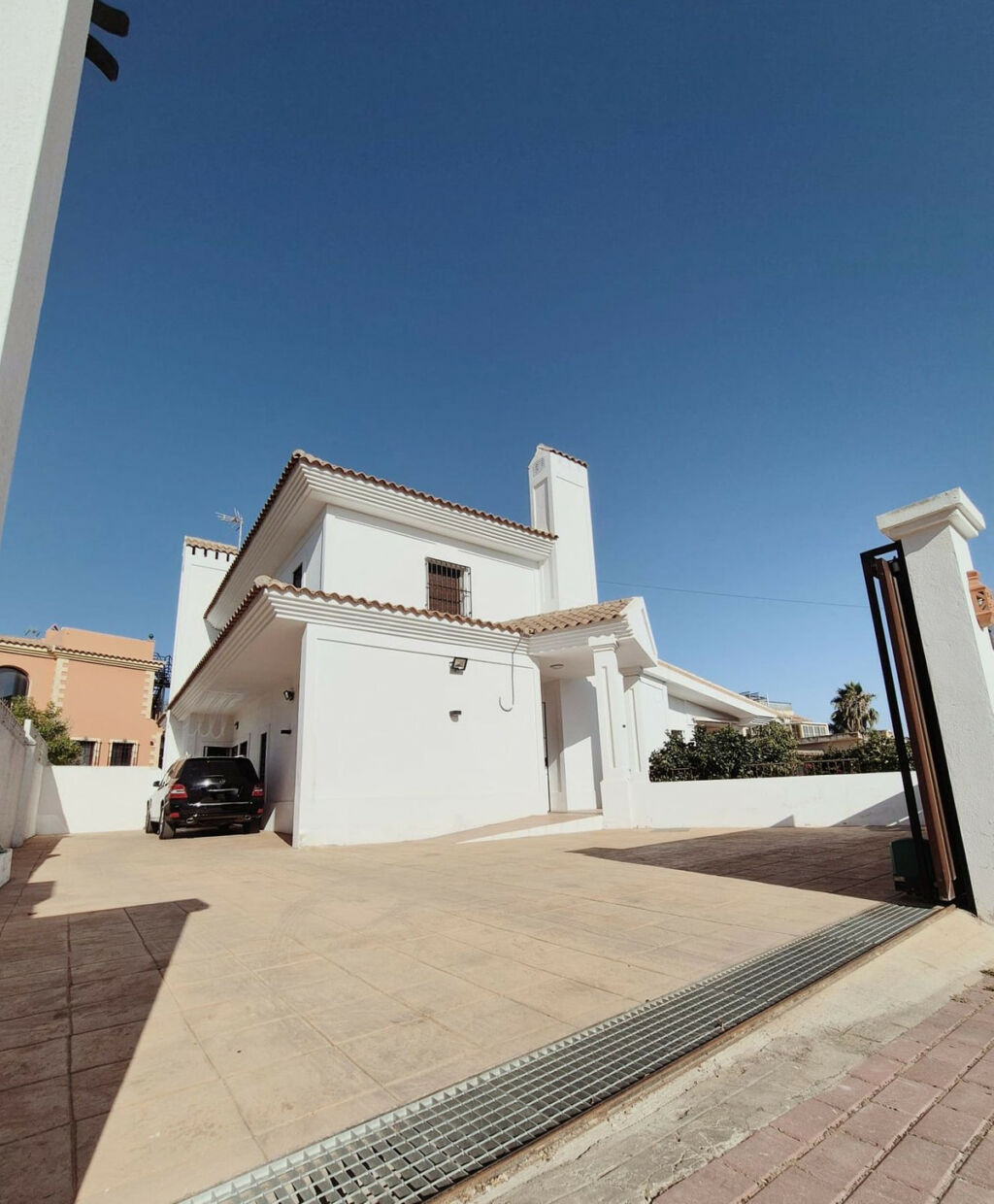 Detached Villa San Pedro de Alcántara Málaga - image 4