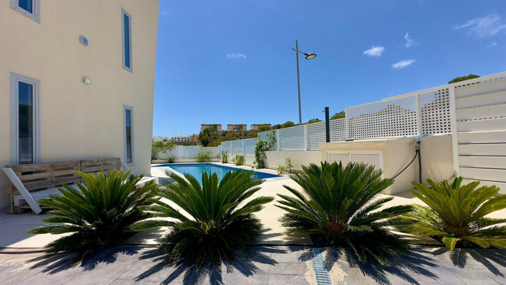 Bungalow Finestrat Alicante - image 4