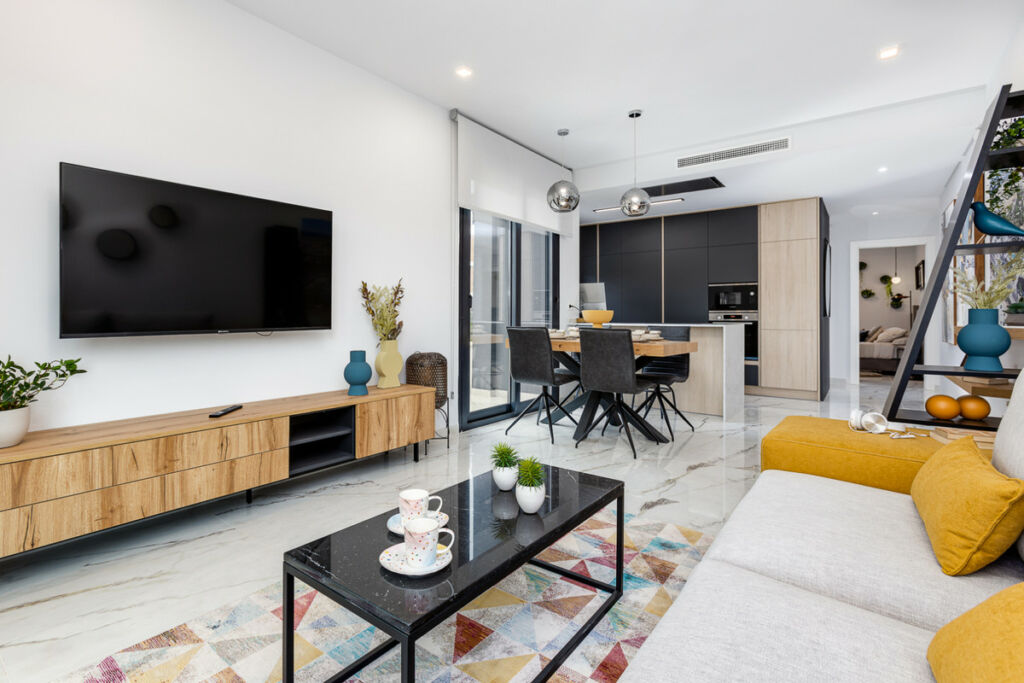 Middle Floor Apartment Los Altos Alicante - image 4