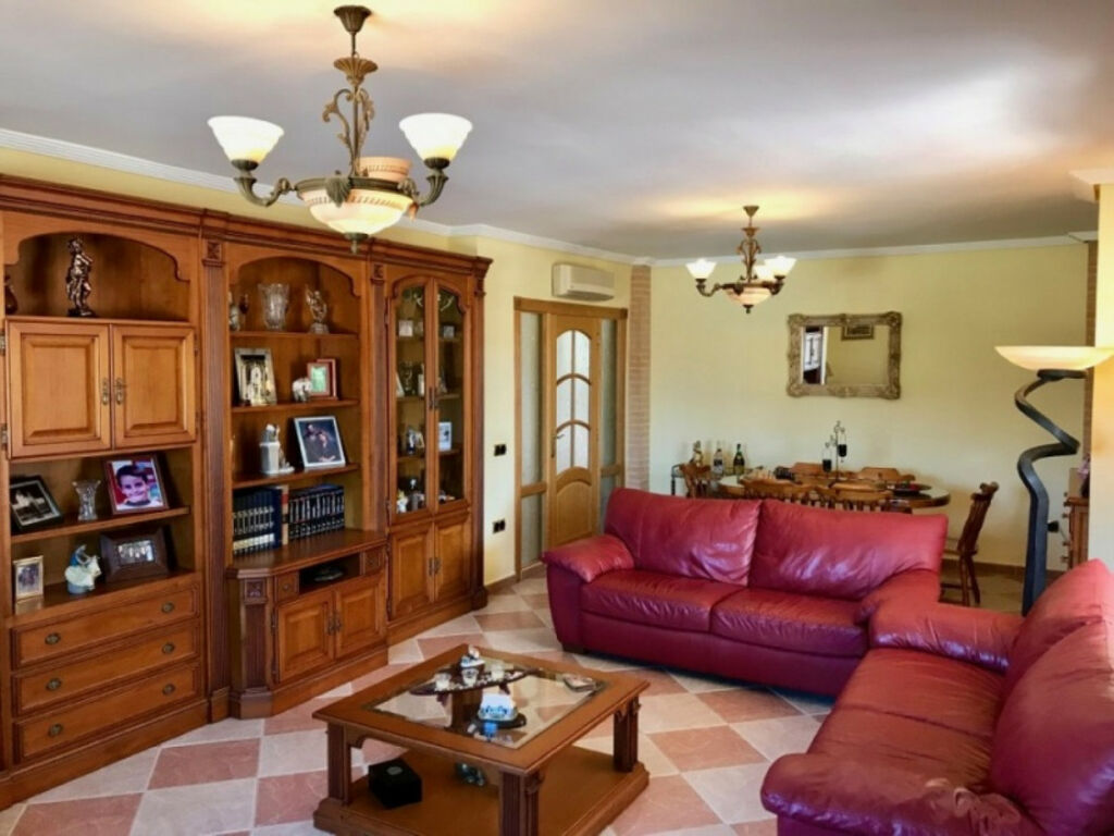 Detached Villa Benidorm Alicante - image 6