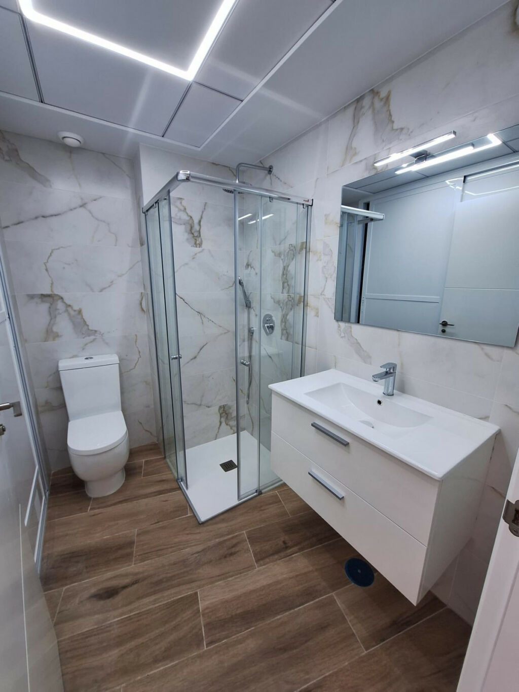 Middle Floor Apartment San Miguel de Salinas Alicante - image 3