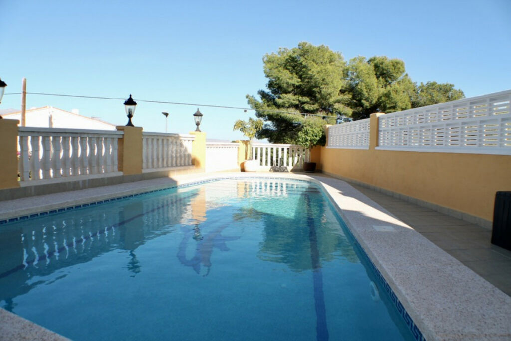 Detached Villa La Nucia Alicante