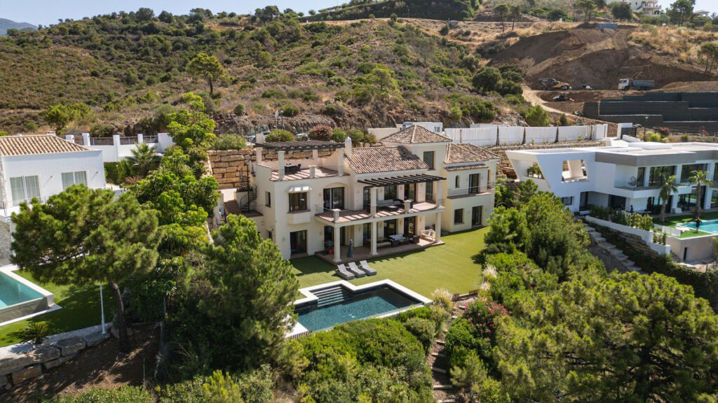 Detached Villa Benahavís Málaga - image 40