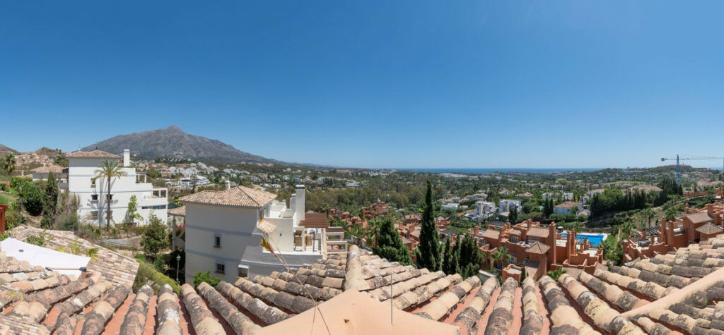 Middle Floor Apartment Nueva Andalucía Málaga - image 40
