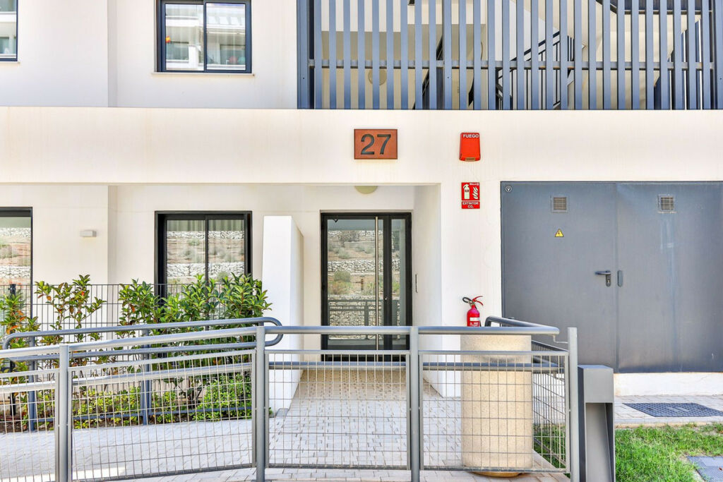 Penthouse Fuengirola Málaga - image 42