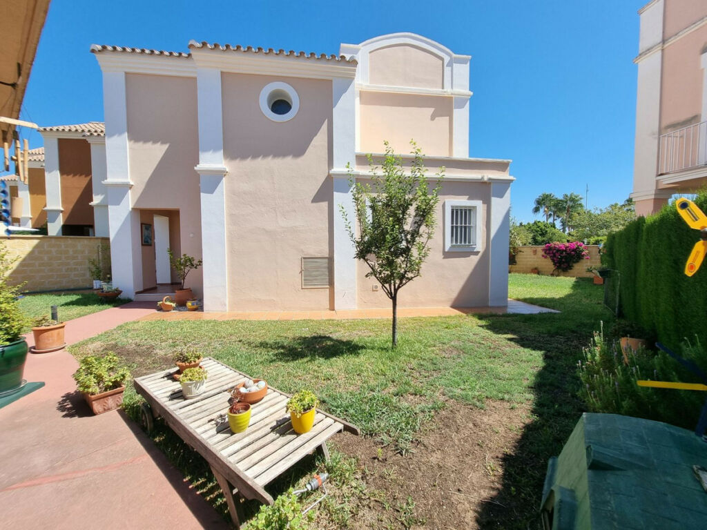 Townhouse San Pedro de Alcántara Málaga - image 43