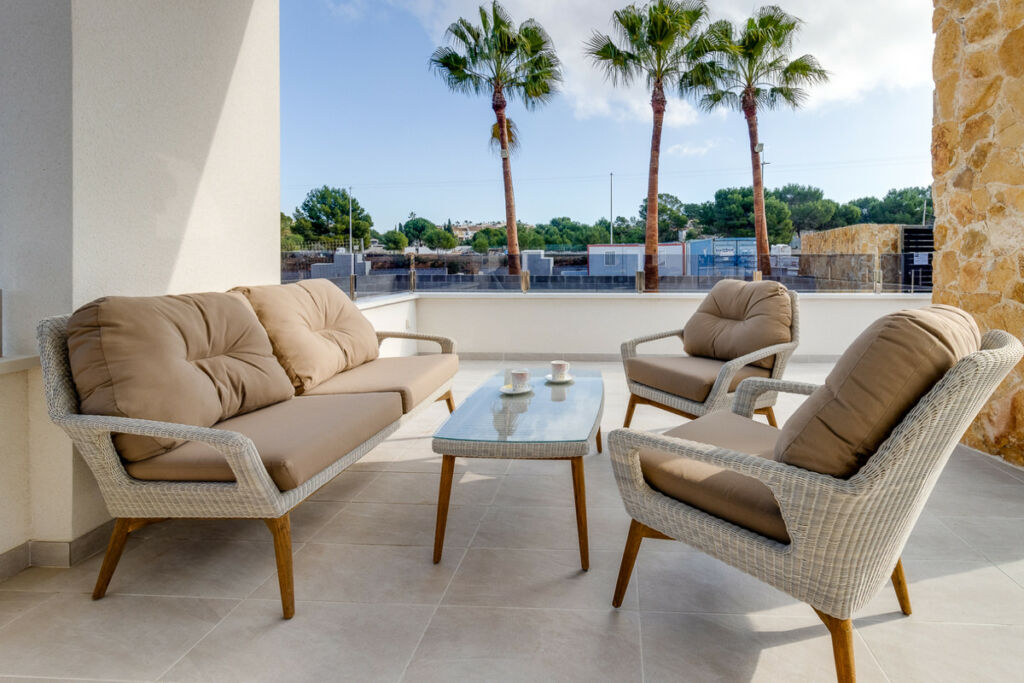 Middle Floor Apartment Los Altos Alicante - image 44