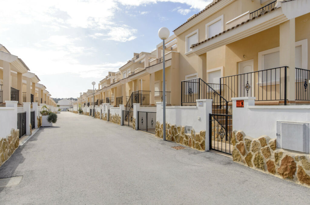 Semi-Detached House San Miguel de Salinas Alicante - image 46