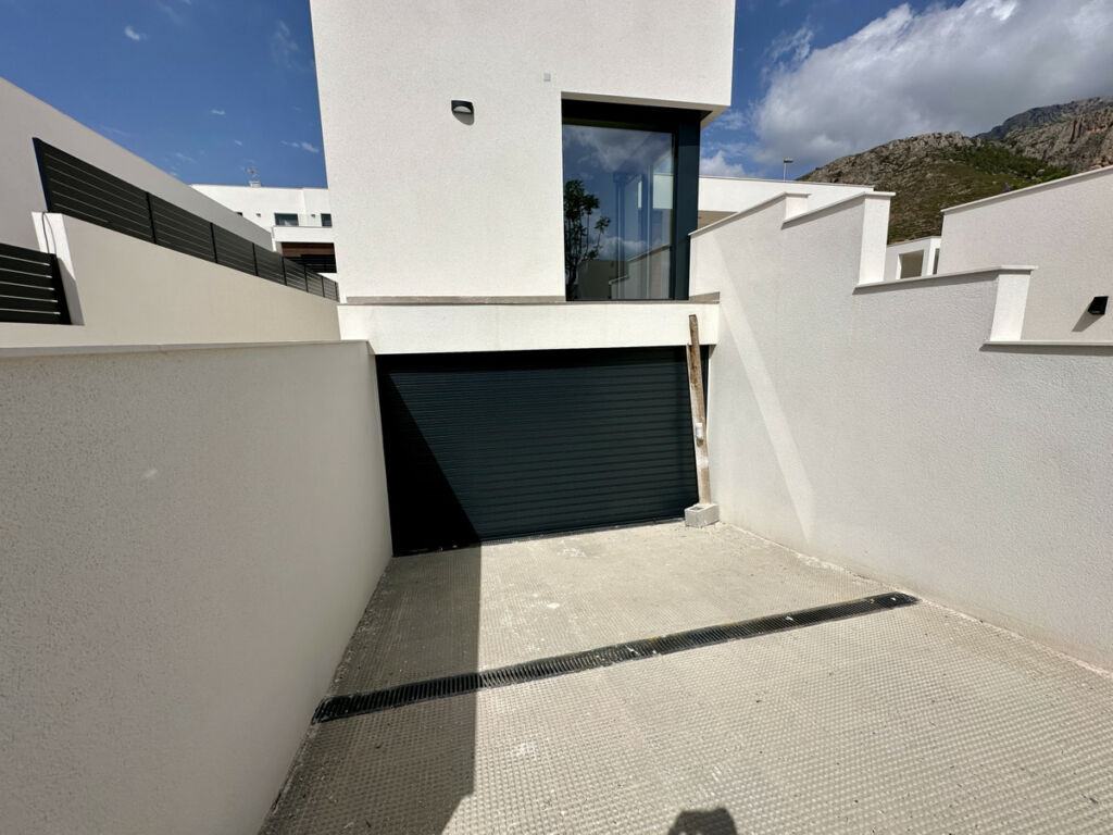 Detached Villa Polop Alicante - image 47