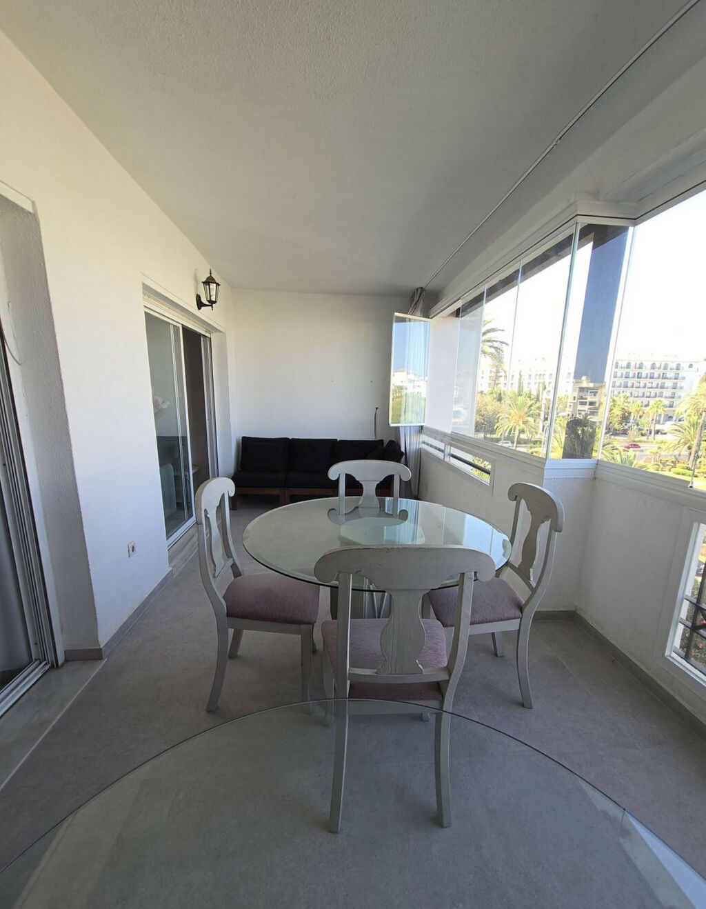 Middle Floor Apartment Marbella Málaga - image 5