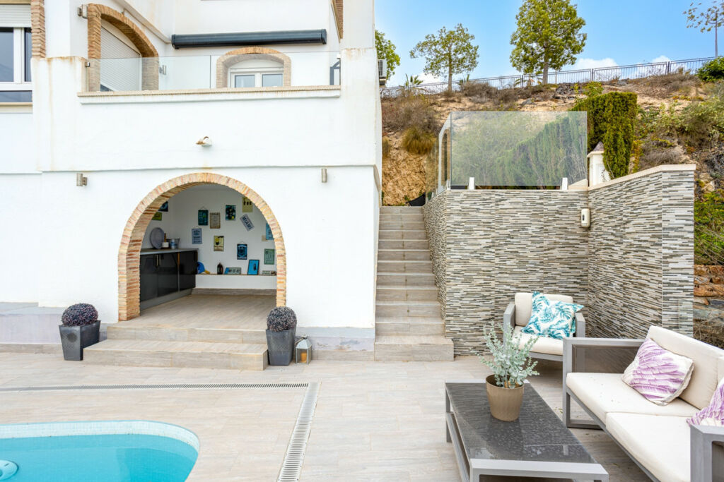 Detached Villa Las Ramblas Golf Alicante - image 5