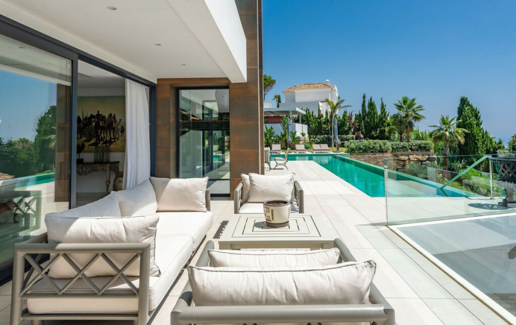 Detached Villa Manilva Málaga - image 5