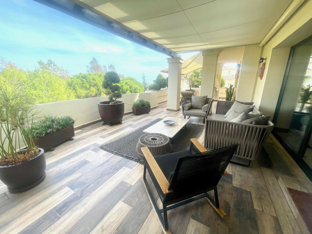 Penthouse Benahavís Málaga - image 5