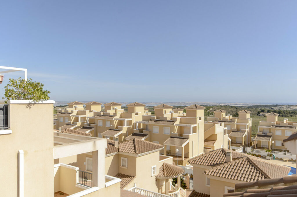 Semi-Detached House San Miguel de Salinas Alicante - image 51