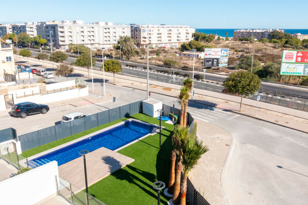 Top Floor Apartment Guardamar del Segura Alicante - image 52