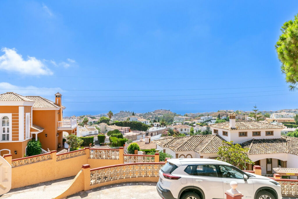 Detached Villa Benalmadena Málaga - image 54