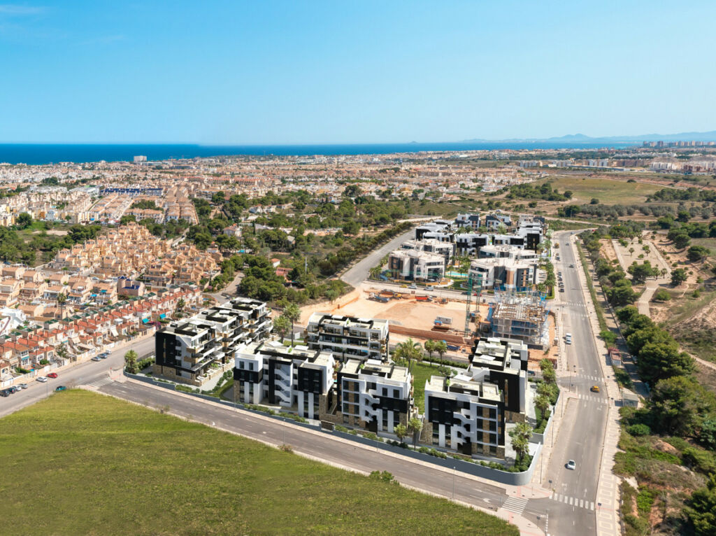 Middle Floor Apartment Los Altos Alicante - image 56