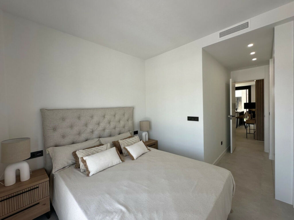 Middle Floor Apartment Los Alcázares Alicante - image 6