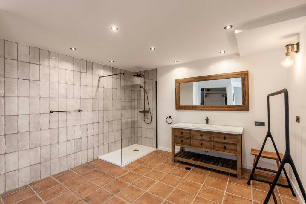 Detached Villa Estepona Málaga - image 6