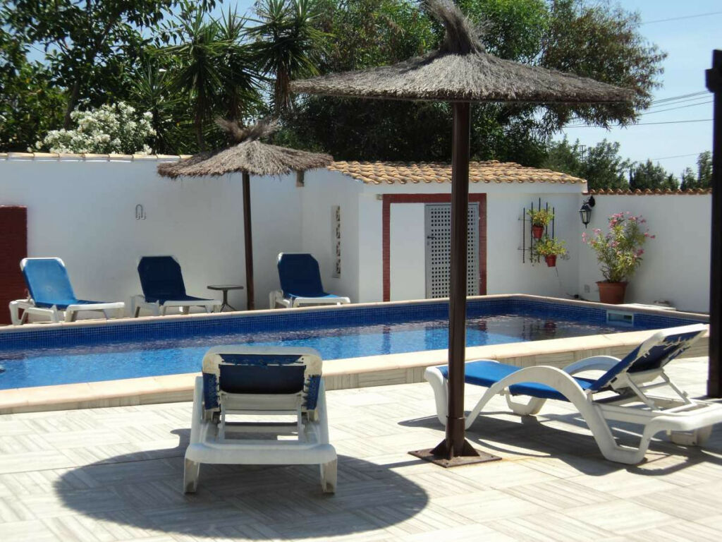 Detached Villa Lomas de Cabo Roig Alicante - image 6