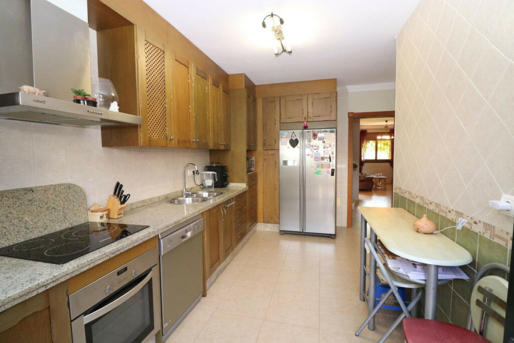 Townhouse Mijas Málaga - image 4