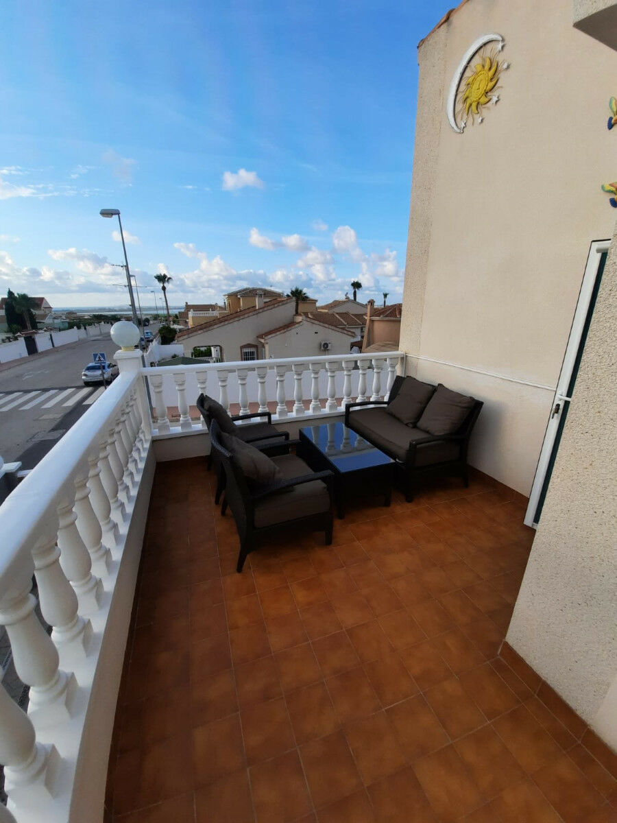Detached Villa Ciudad Quesada Alicante - image 7