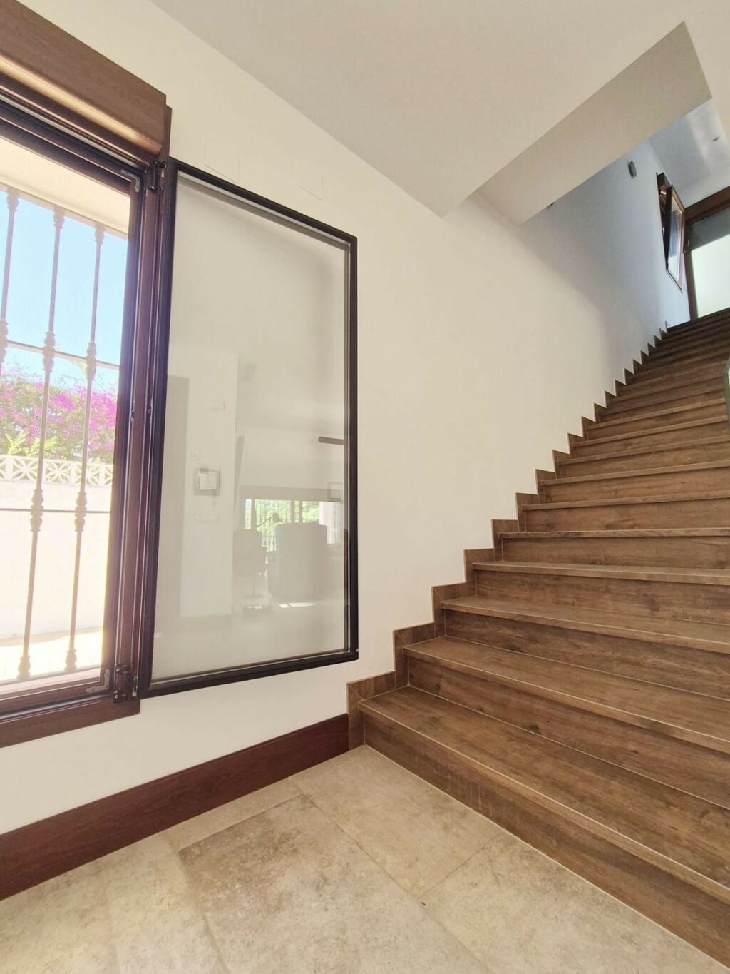 Detached Villa San Pedro de Alcántara Málaga - image 7