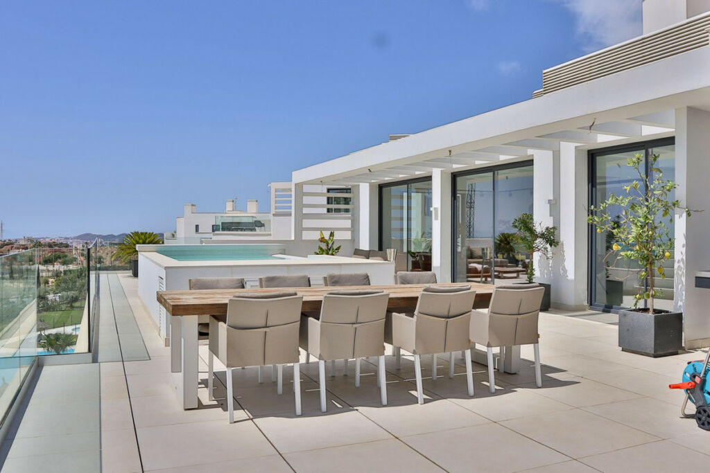 Penthouse Fuengirola Málaga - image 7
