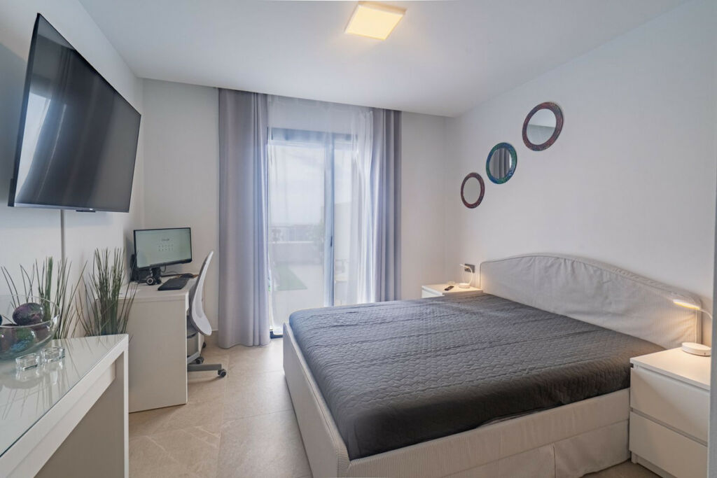 Penthouse Casares Málaga - image 7
